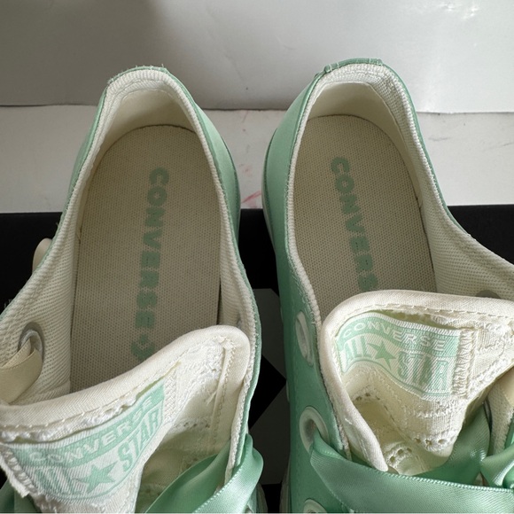 Chuck Taylor Converse Women Sz 7 Aloe Green Matte All Star Lift Platform shoe - Picture 10 of 10